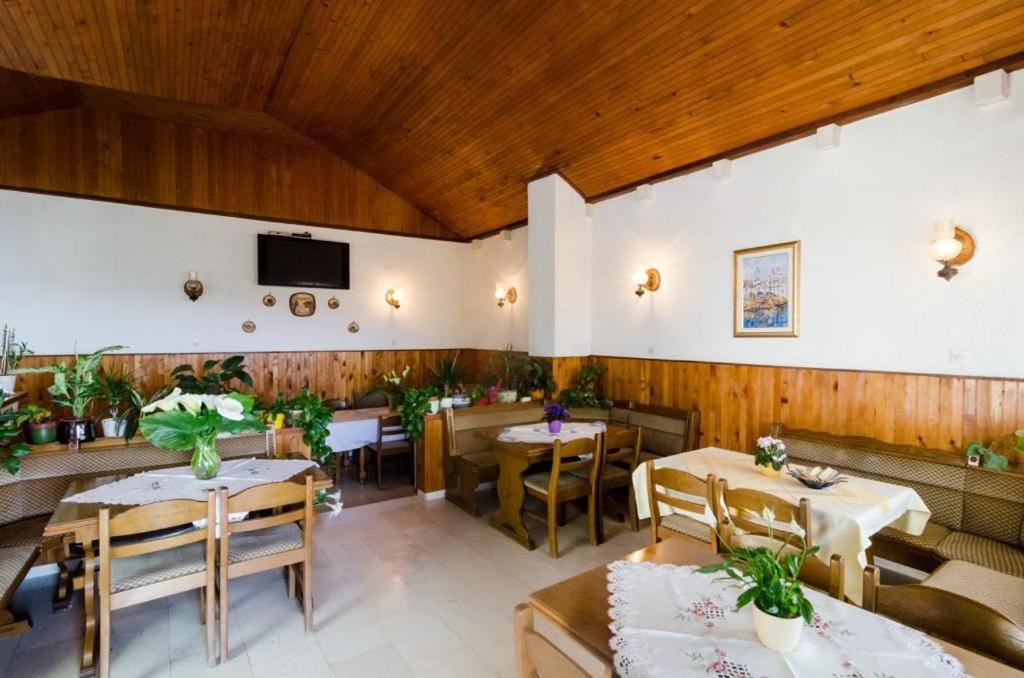 Guesthouse Moretic Orasac Habitación foto